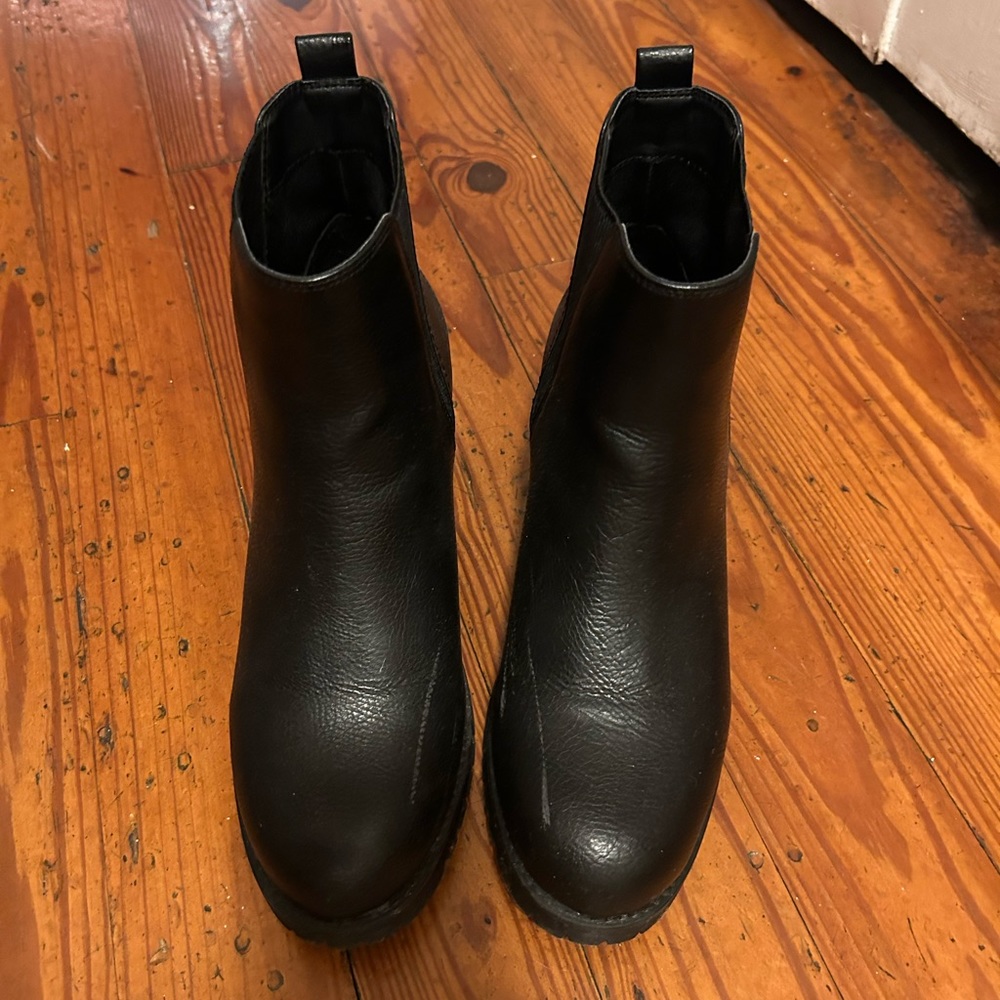 MIA Boots